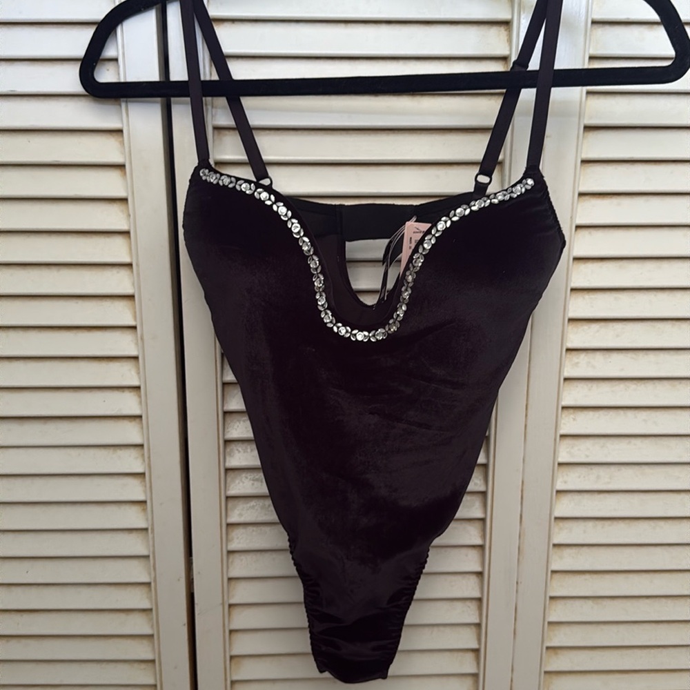 NEW Victoria's Secret Black Velvet Push-Up Rhinestone Bodysuit + Free Gift Wrap